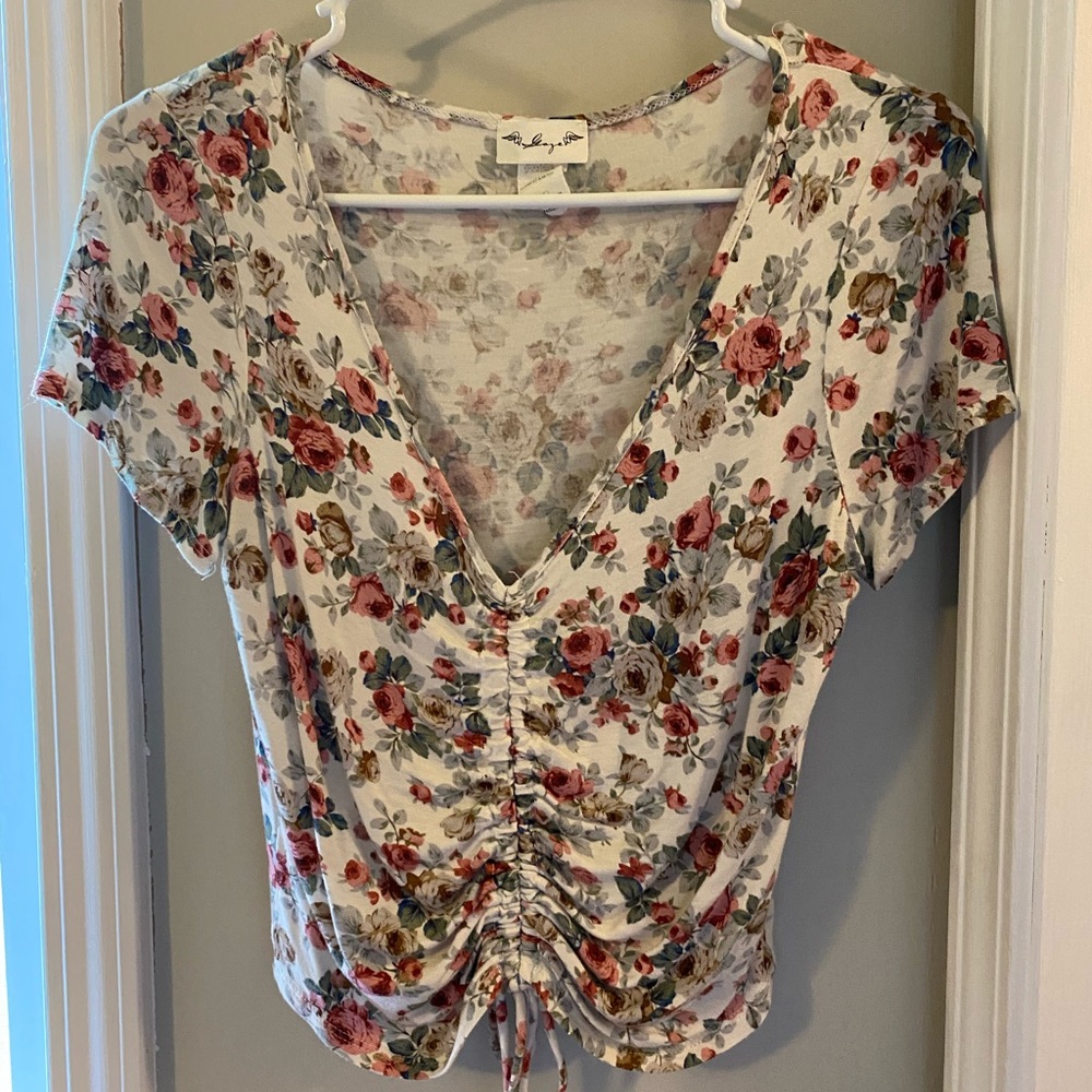 Cropped floral shirt